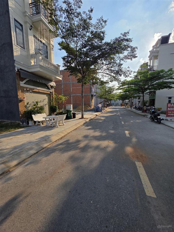 Đất đẹp kdc icon central đối diện chợ thông dụng, phường tân đông hiệp, tp dĩ an.