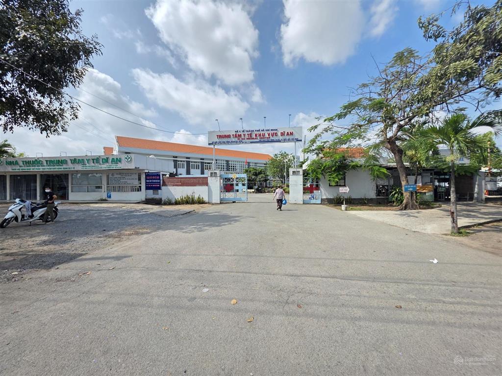 Đất 718m ngang 15m mặt tiền đt 743b gần ngã tư bình thung, phường tân đông hiệp, tp dĩ an.