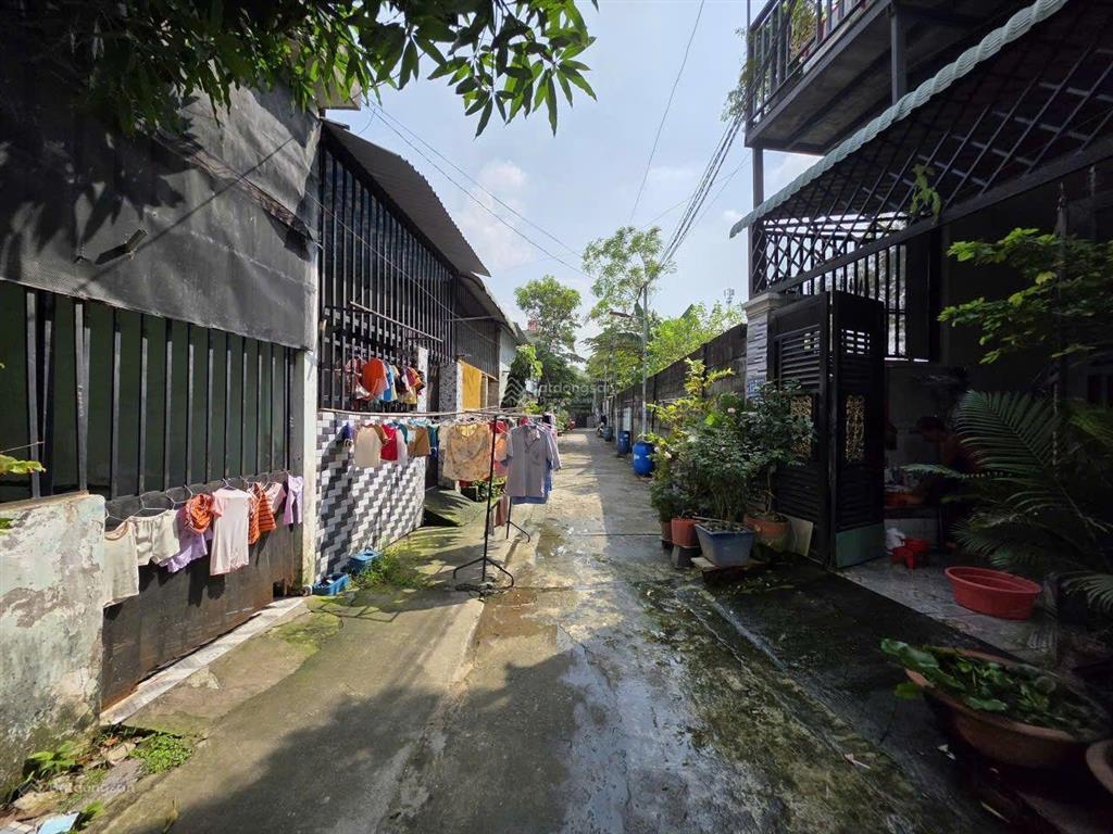 Đất gần ngã 4 chiêu liêu, phường tân đông hiệp, tp dĩ an