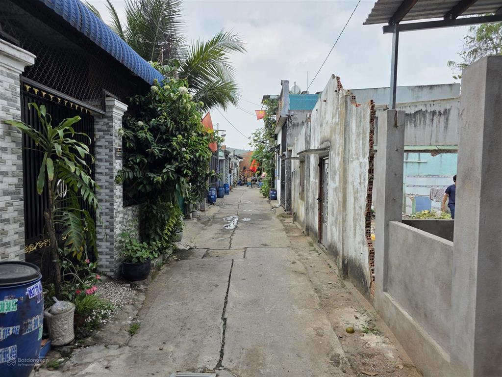 Đất 100m2 gần chợ tân long, ngã tư chiêu liêu, phường tân đông hiệp, tp dĩ an