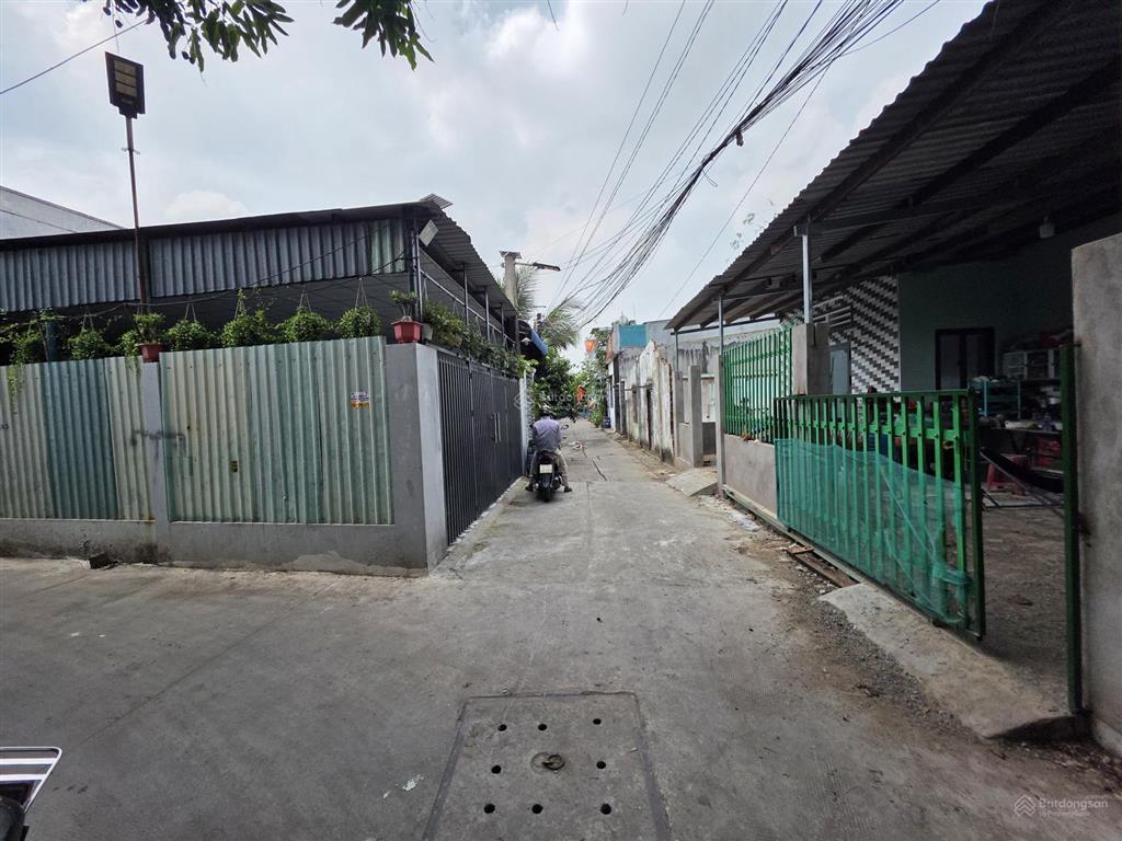 Đất 100m2 gần chợ tân long, ngã tư chiêu liêu, phường tân đông hiệp, tp dĩ an