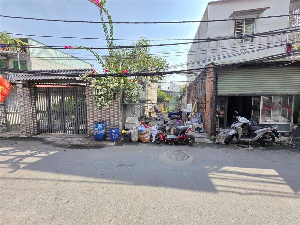 Đất đẹp mặt tiền kinh doanh nguyễn công hoan gần trường cấp 1.2.3 đông hòa và bigc go dĩ an