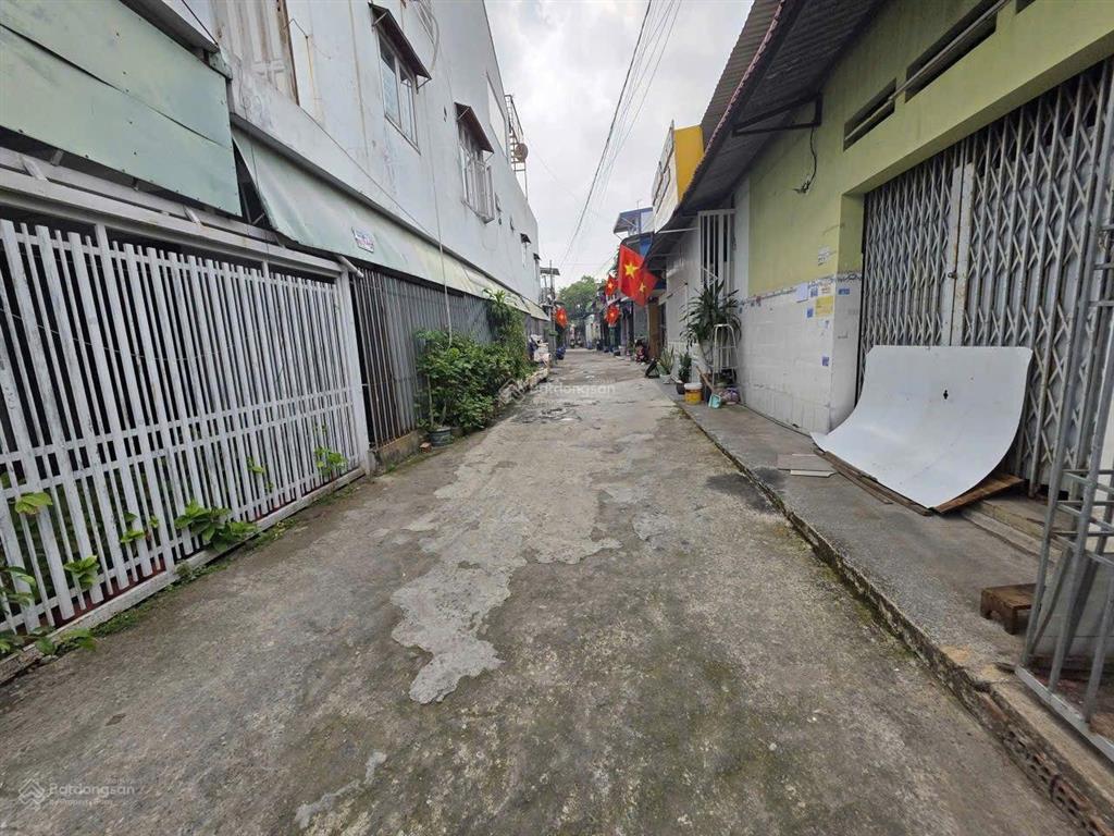 Nhà trọ 174.3m2 kdc gần chợ thông dụng và vincom 550, tân đông hiệp dĩ an