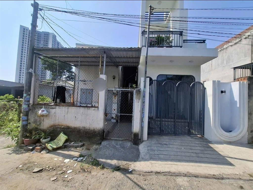 Nhà gần ngã tư bình thung, phường bình an, tp dĩ an