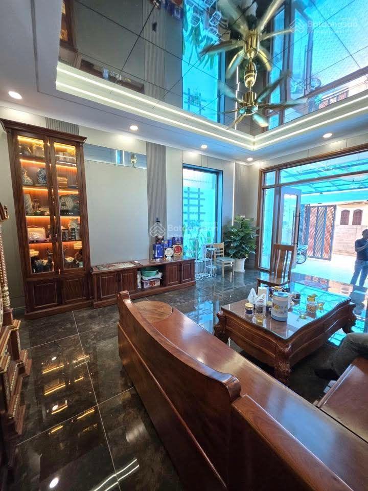 Nhà phố 138m ngang 6m kdc gần bigc go , phường đông hòa, tp dĩ an.