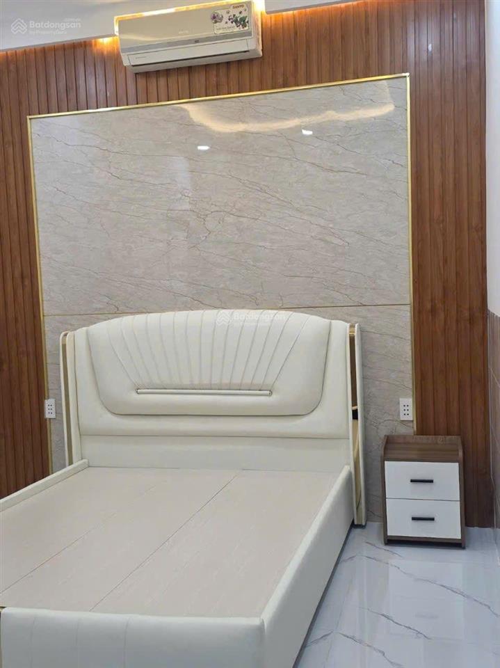 Nhà phố mới xây khu tái định cư đông hòa c, phường đông hòa, tp dĩ an