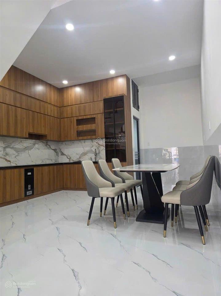 Nhà phố mới xây khu tái định cư đông hòa c, phường đông hòa, tp dĩ an