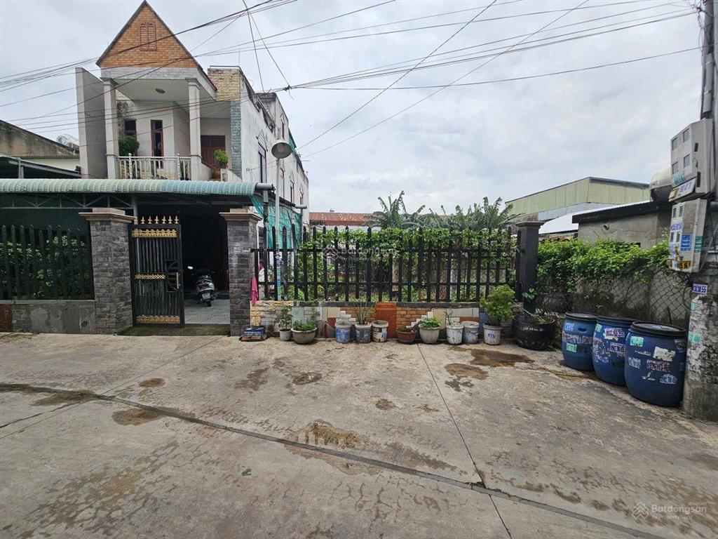 Đất 100m gần ngã tư chiêu liêu, phường đông hiệp, tp dĩ an