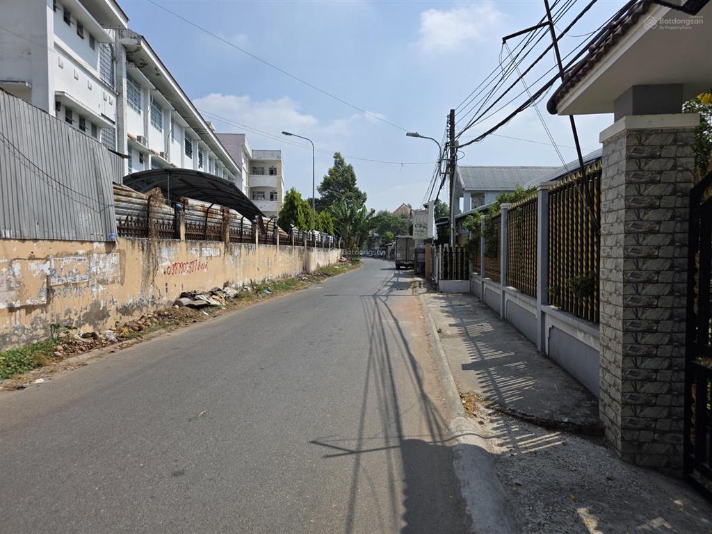 Bán đất 318m2 ngang 10m tặng nhà kho xưởng gần ngã tư chiêu liêu, phường tân đông hiệp, tp dĩ an