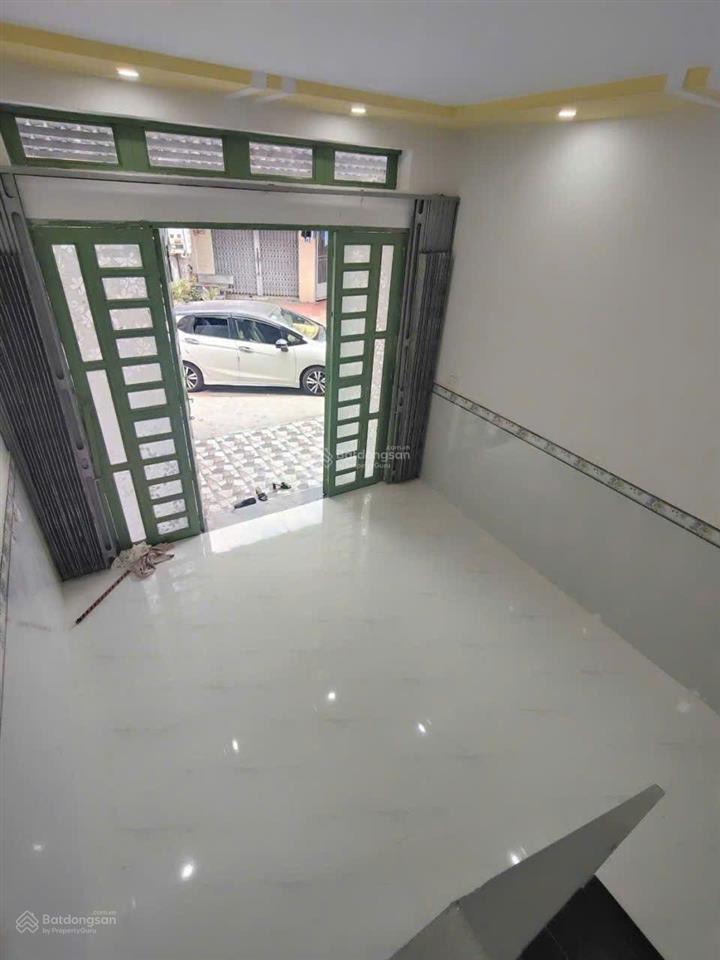 Nhà trọ 1 trệt 1 lầu gần chợ dĩ an 2, phường an bình, tp dĩ an.