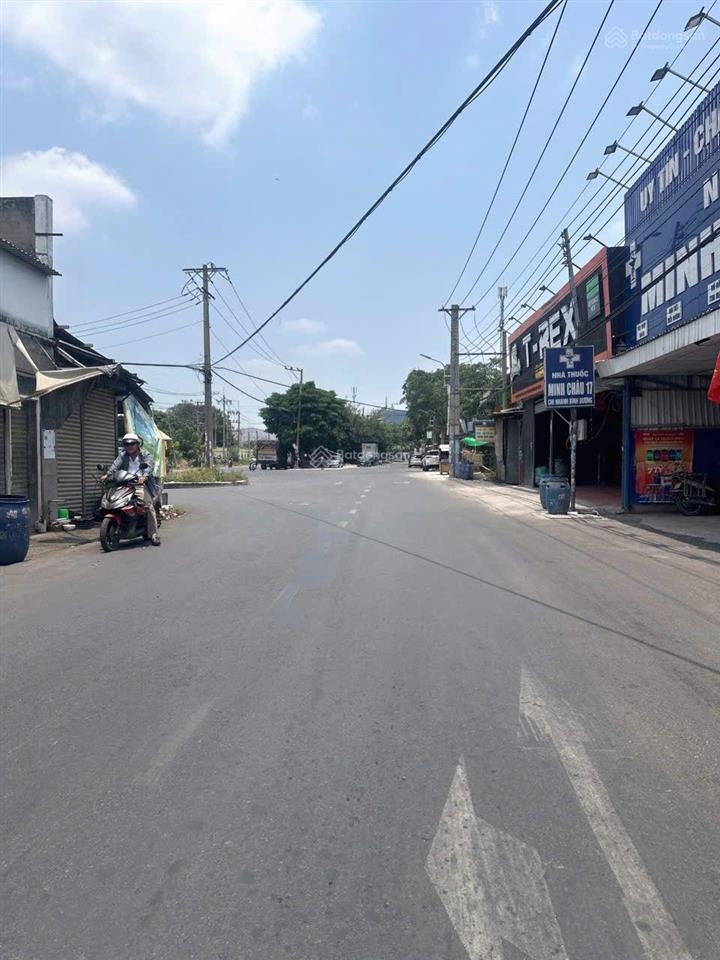 Nhà phố kdc gần chợ thông dụng, phường tân đông hiệp, tp dĩ an