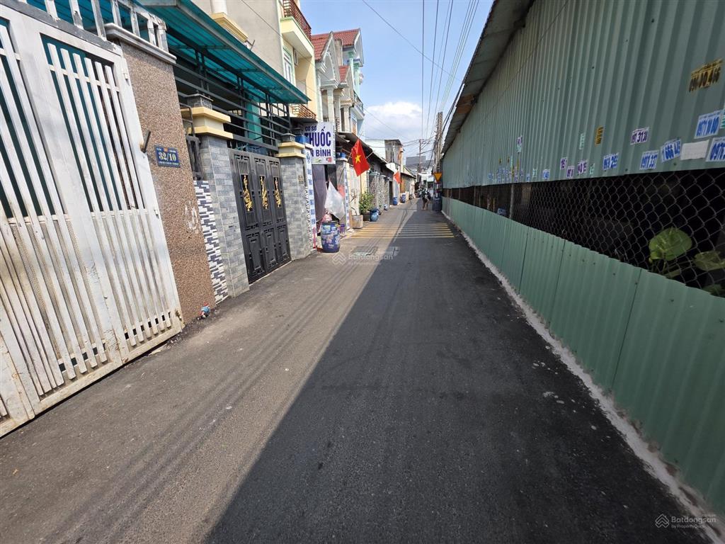 Nhà phố kdc gần chợ thông dụng, phường tân đông hiệp, tp dĩ an