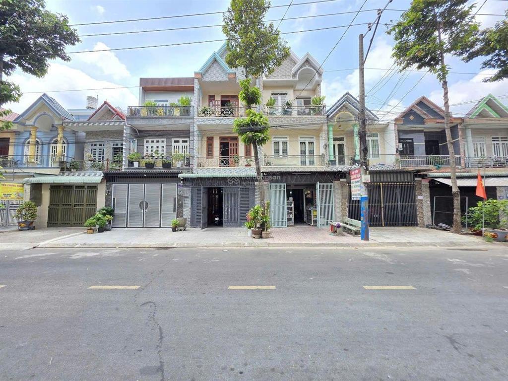 Nhà mặt tiền kinh doanh kdc biconsi, phường tân đông hiệp, tp dĩ an