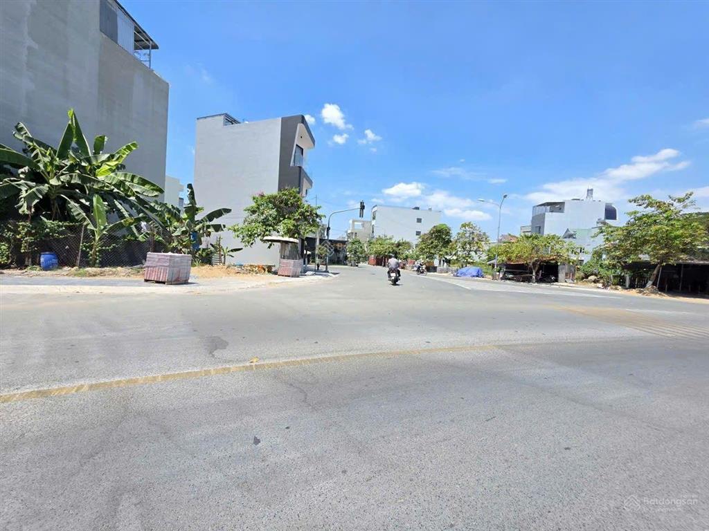 Đất 93m2 ngang 5m khu tái định cư đông chàm gần bigc go, phường đông hòa, tp dĩ an