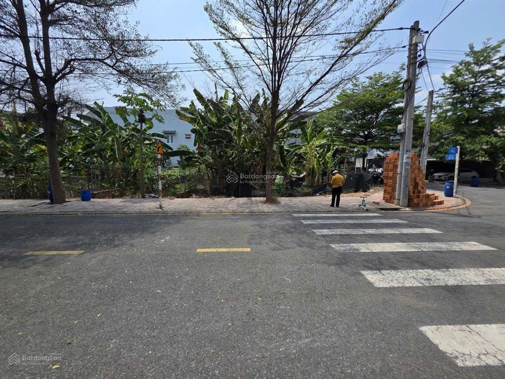 Đất trục chính kdc lê phong tân bình, gần ngã tư chiêu liêu, phường tân bình, tp dĩ an.