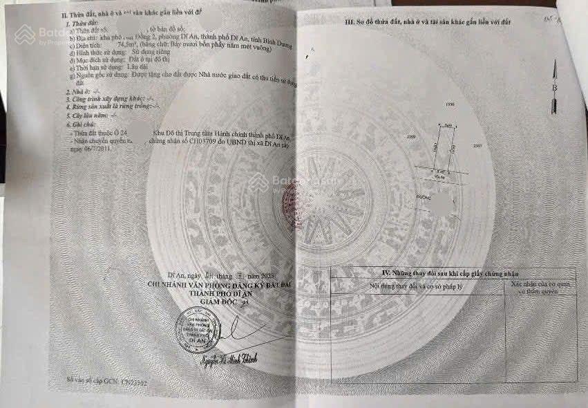 Bán đất tặng nhà cấp 4 mặt tiền kinh doanh khu trung tâm hành chính dĩ an