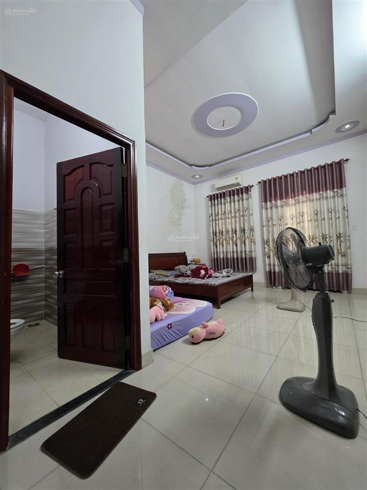 Nhà phố 136m2 khu trung tâm hành chính dĩ an, phường dĩ an, tp dĩ an