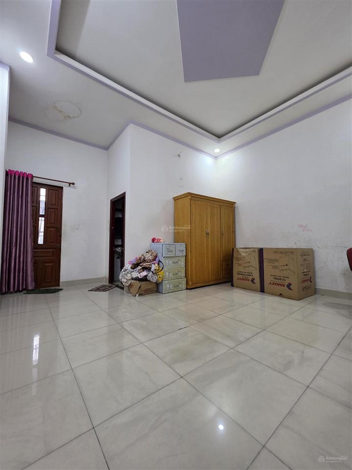 Nhà phố 136m2 khu trung tâm hành chính dĩ an, phường dĩ an, tp dĩ an