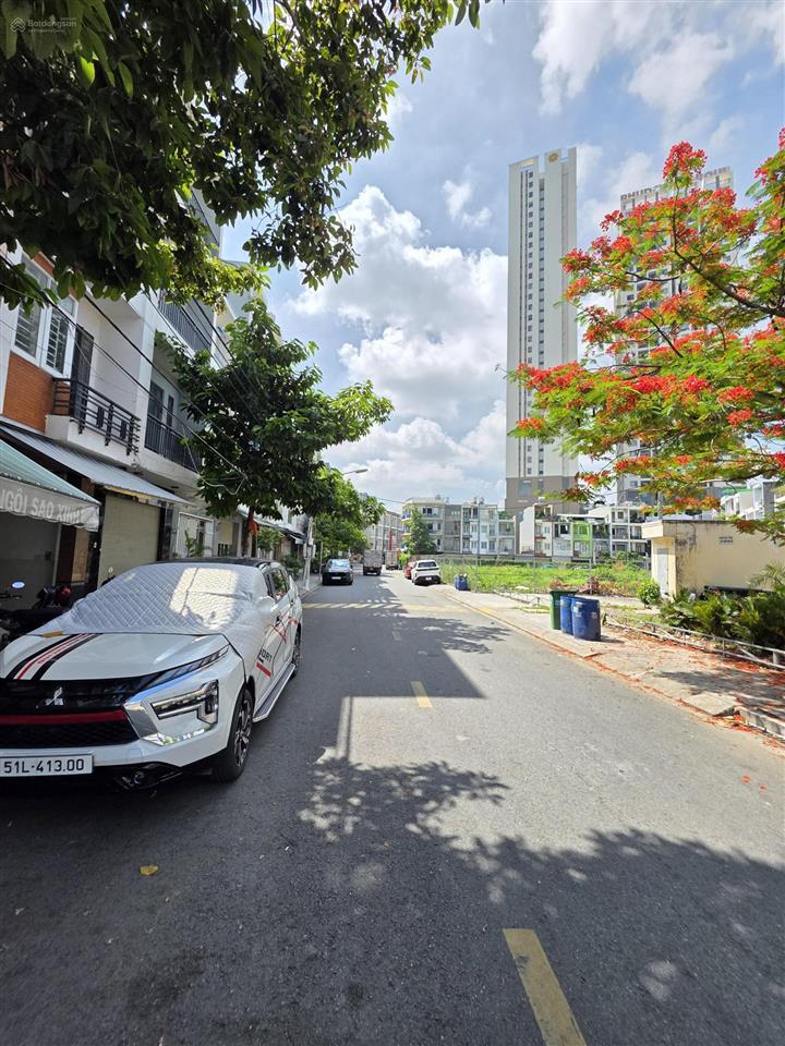Nhà phố mặt tiền kinh doanh kdc hương sen gần chợ việt lập, phường an bình, dĩ an (p. dĩ an tphcm)