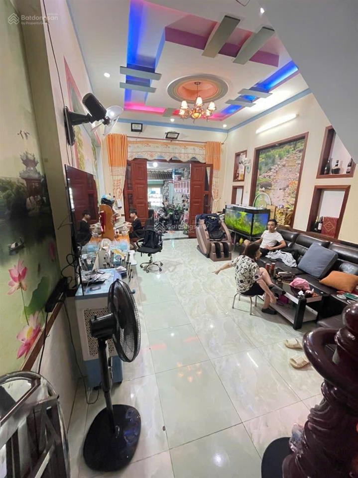 Nhà phố mặt tiền kinh doanh đường nguyễn hữu cảnh, phường đông hòa, tp dĩ an.