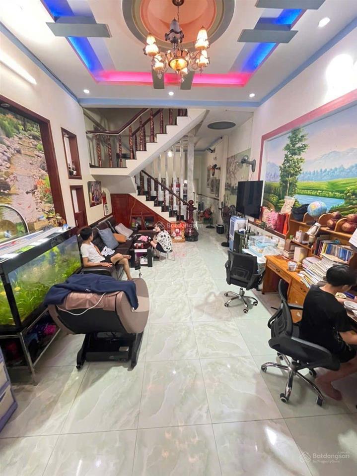 Nhà phố mặt tiền kinh doanh đường nguyễn hữu cảnh, phường đông hòa, tp dĩ an.