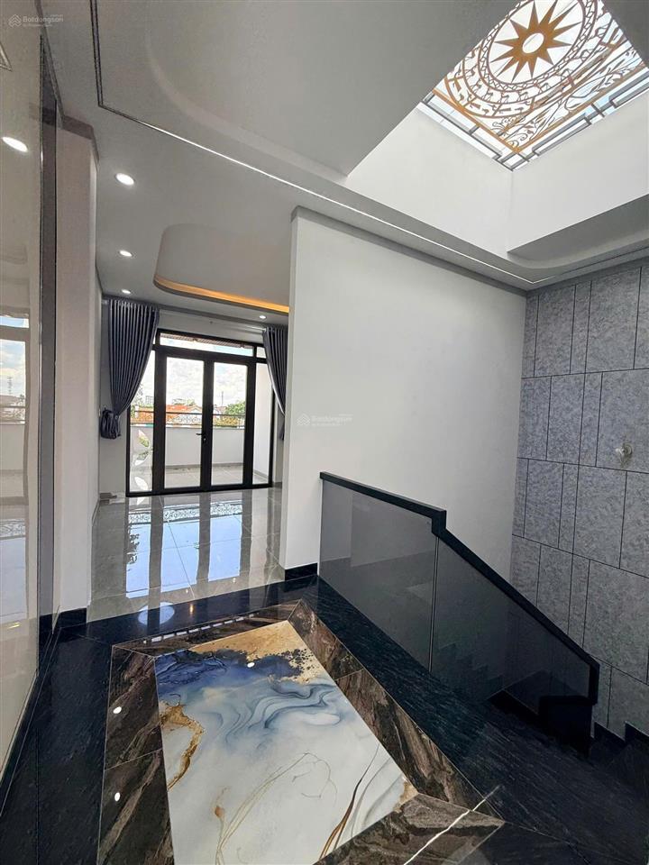 Nhà phố 110,3m2 ngang 4,94m mới xây gần chợ dĩ an 1, phường đông hòa, tp dĩ an