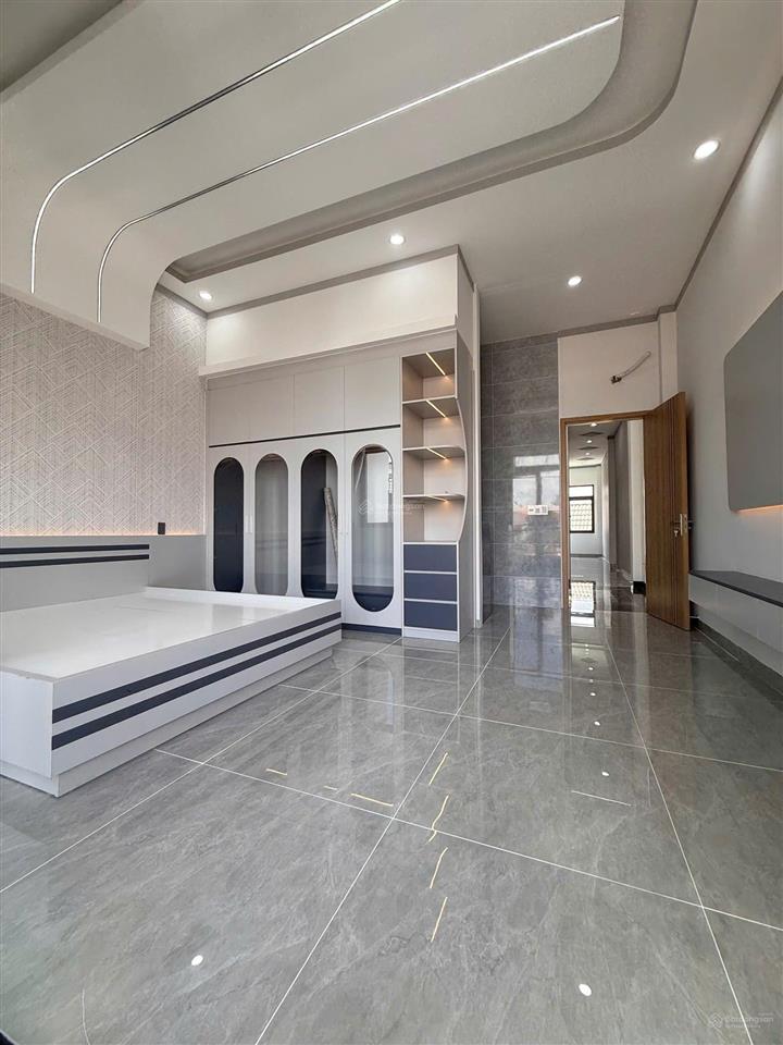 Nhà phố 110,3m2 ngang 4,94m mới xây gần chợ dĩ an 1, phường đông hòa, tp dĩ an