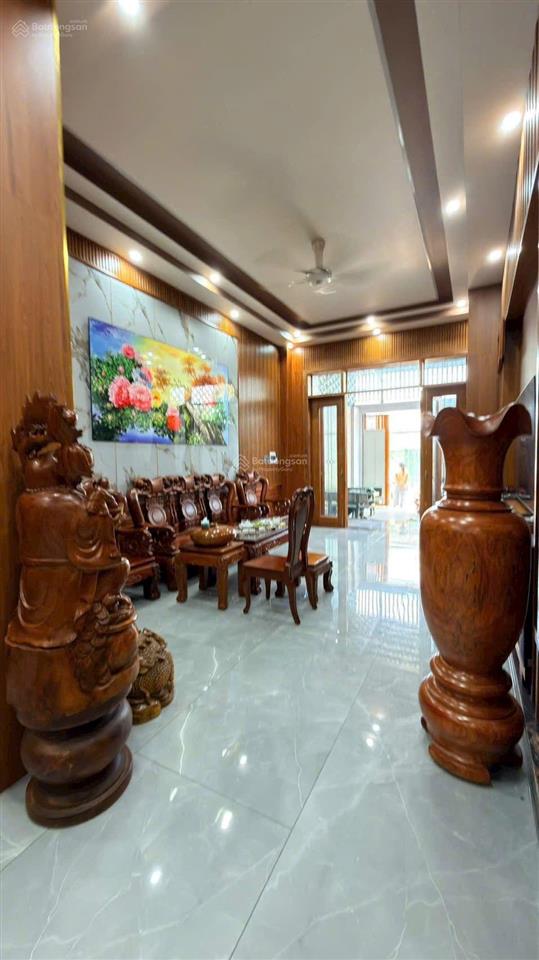 Nhà phố 102m ngang 5m kdc gần ngã tư chiêu liêu, phường tân bình, tp dĩ an