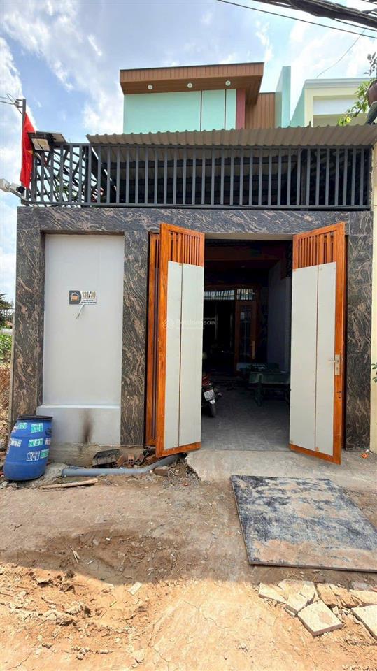 Nhà phố 102m ngang 5m kdc gần ngã tư chiêu liêu, phường tân bình, tp dĩ an