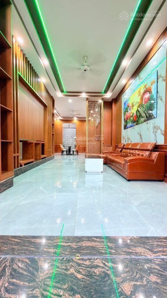 Nhà phố 102m ngang 5m kdc gần ngã tư chiêu liêu, phường tân bình, tp dĩ an