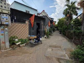 Nhà phố gần ngã tư chiêu liêu, phường đông hiệp, tp dĩ an