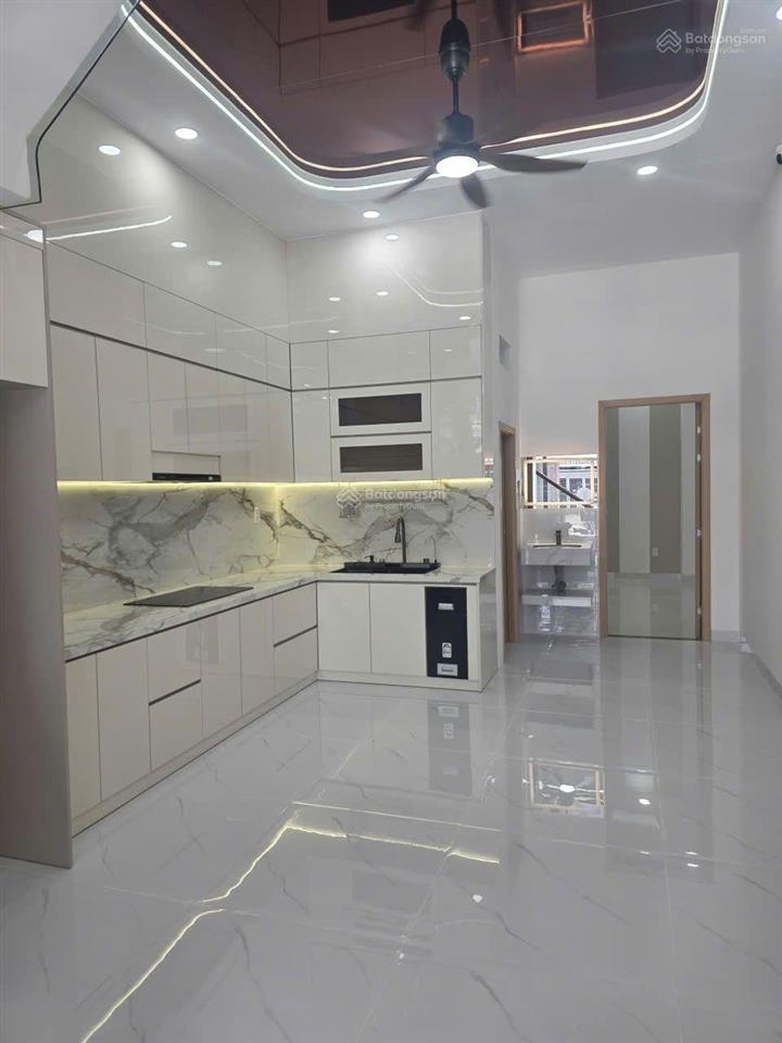 Nhà phố đẹp mặt tiền cây da xề kdc gần bigc go, phường đông hòa, tp dĩ an (p. dĩ an tphcm)