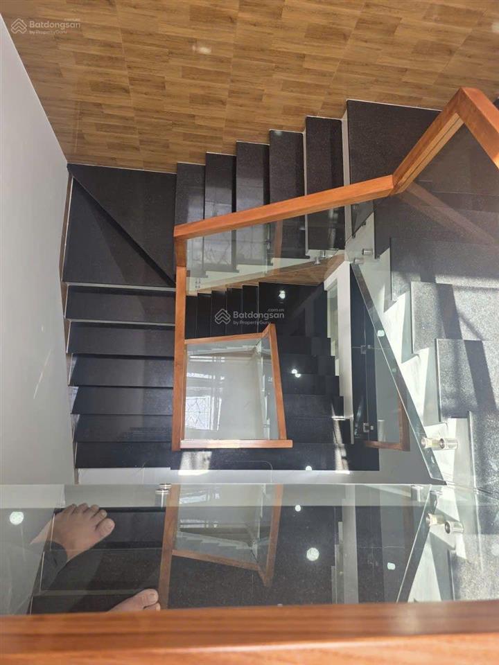 Nhà phố đẹp mặt tiền cây da xề kdc gần bigc go, phường đông hòa, tp dĩ an (p. dĩ an tphcm)