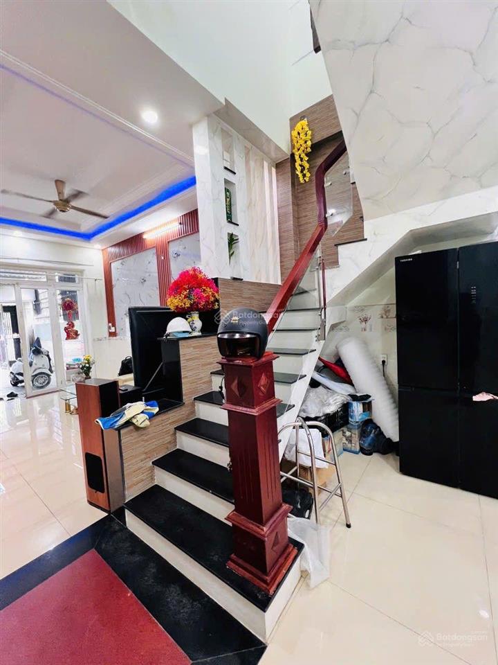 Nhà phố 101m gần chợ đông hòa, phường đông hòa, tp dĩ an