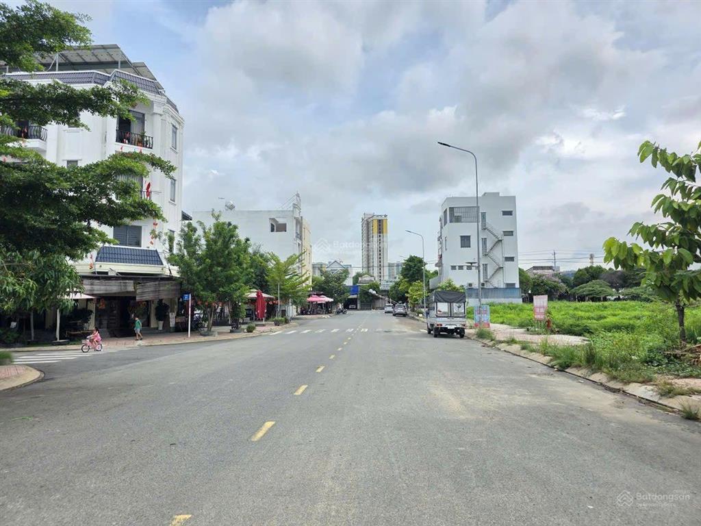 Đất đối diện chợ kdc phú hồng thịnh 6, phường bình an, tp dĩ an