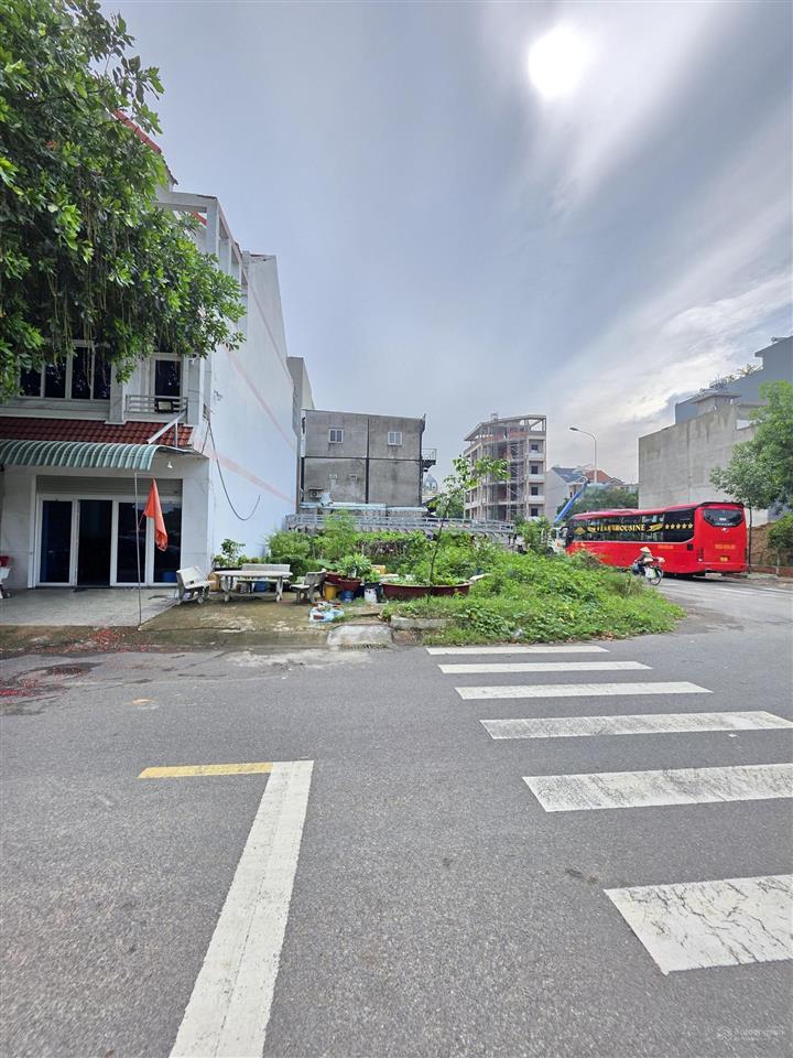 Đất đẹp 100m2 ngang 5m mặt tiền kinh doanh khu bigc go, phường đông hòa, tp. dĩ an.