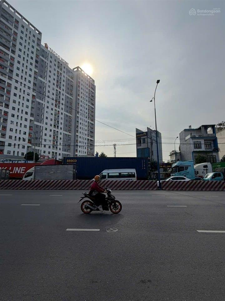 Nhà mặt tiền kinh doanh sầm uất đường đt 743 ngay vòng xoay an phú, phường an phú, thuận an