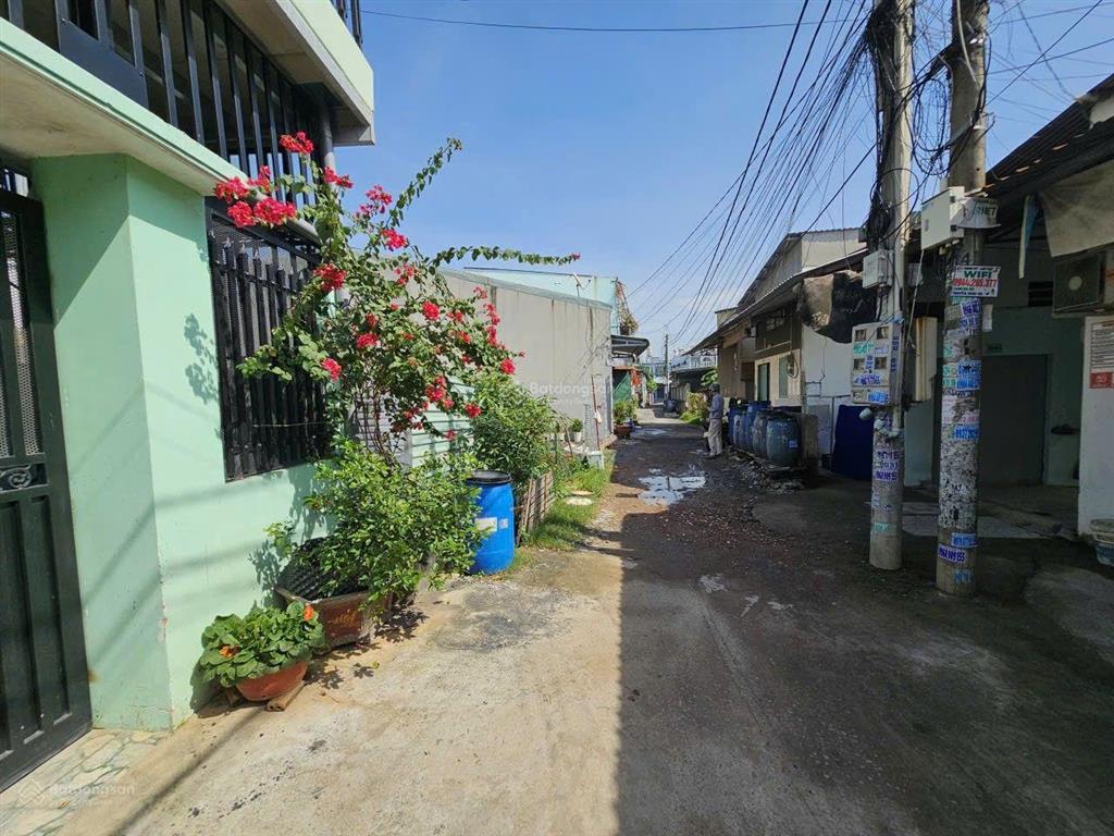Đất 148,1m2 ngang 5,97m gần chợ đông hoà, phường đông hòa, tp dĩ an
