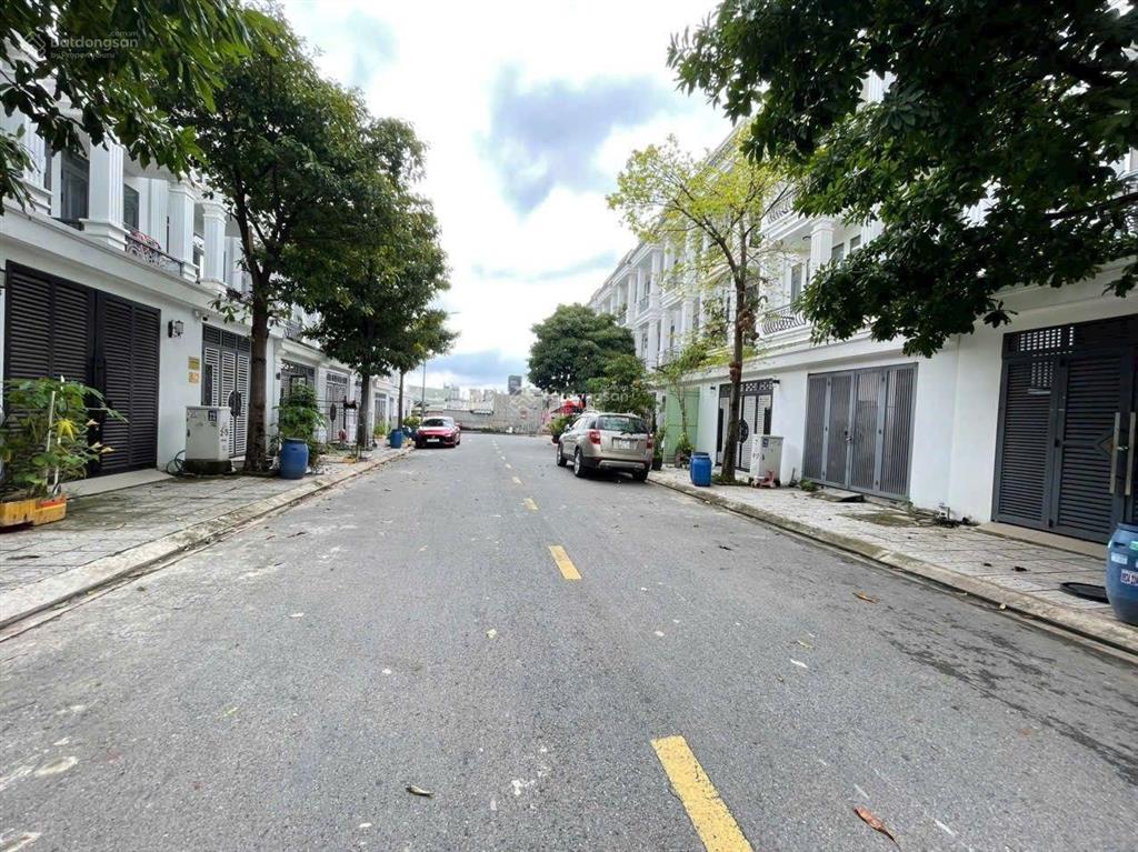 Nhà phố kdc hoàng nam 5, phường tân bình tp dĩ an
