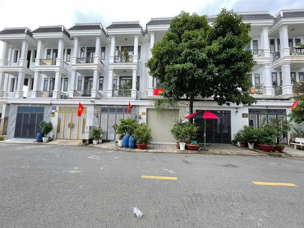 Nhà phố kdc hoàng nam 5, phường tân bình tp dĩ an