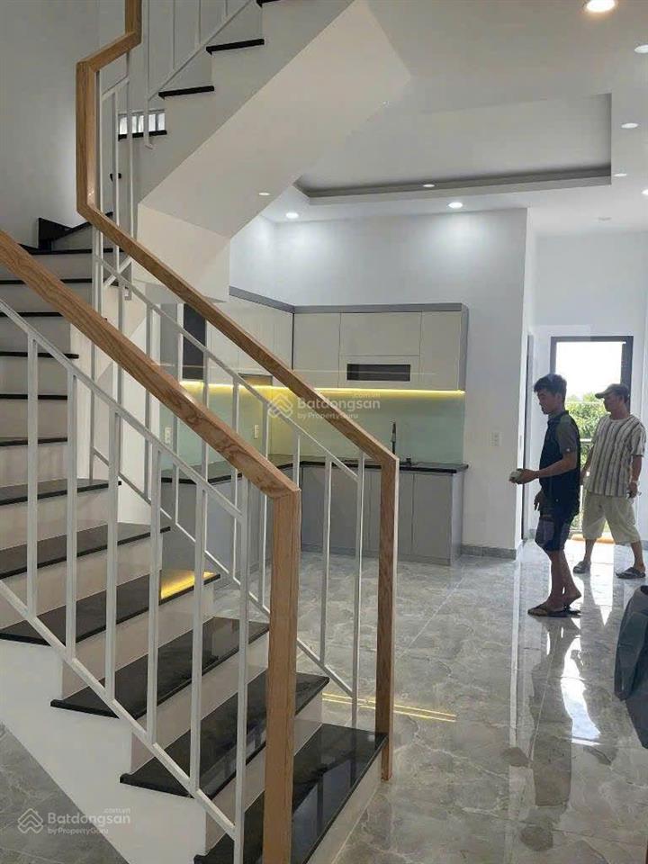 Nhà phố kdc hoàng nam 5, phường tân bình tp dĩ an