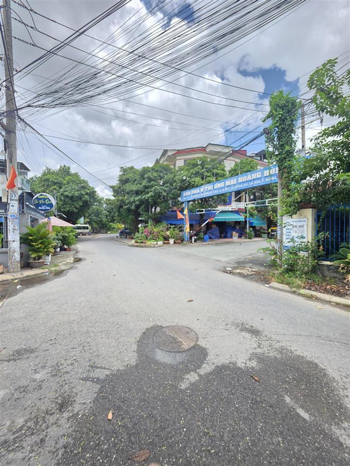 Nhà phố hoàn công kdc hoàng hùng gần bigc go dĩ an, đông hòa, tp dĩ an. (phường đông hoà, tphcm)