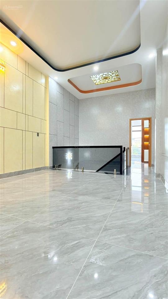 Nhà phố mới 101m kdc đường thông gần ngã tư bình trị, gần kdc biconsi p. tân bình, dĩ an