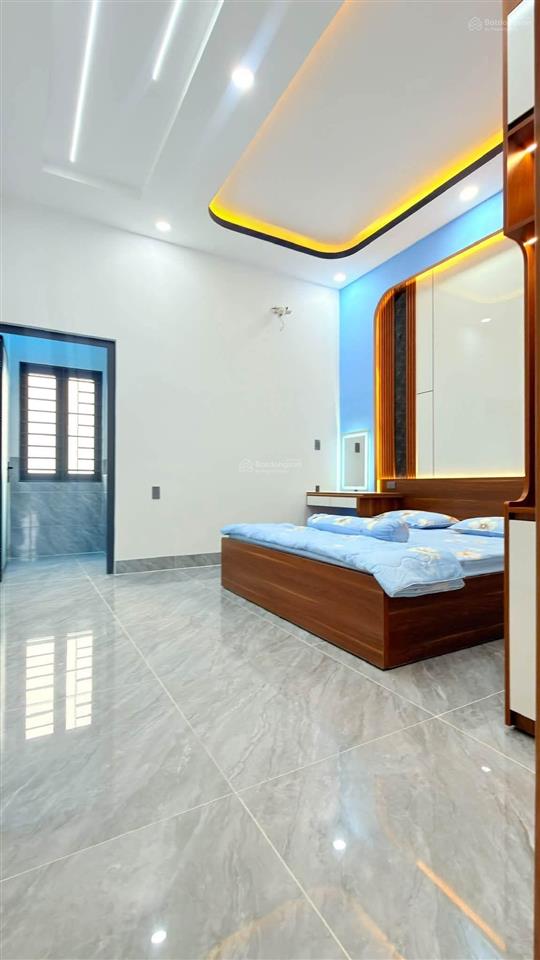 Nhà phố mới 101m kdc đường thông gần ngã tư bình trị, gần kdc biconsi p. tân bình, dĩ an