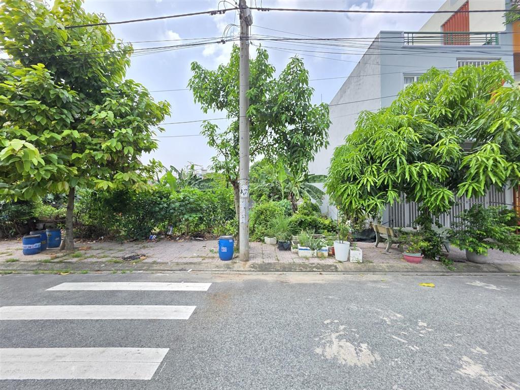 Đất đẹp 63m2 ngang 5m kdc đất mới, gần ngã tư chiêu liêu, phường tân bình, tp dĩ an