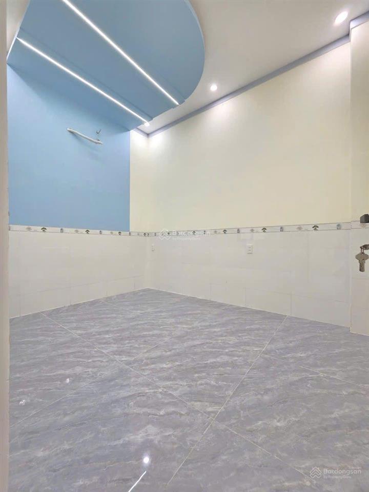 Nhà phố mới kdc gần vòng xoay cầu hang p. biên hòa đồng nai