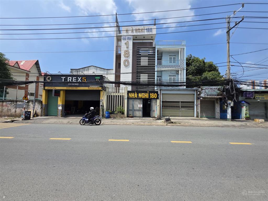 Nhà phố 879m ngang 15m thu 100 triệu/tháng, mặt tiền đường an bình, phường an bình, tp dĩ an