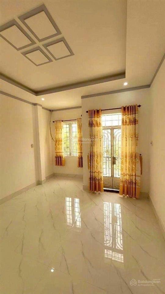 Nhà phố đối diện trường lê quý đôn, phường dĩ an