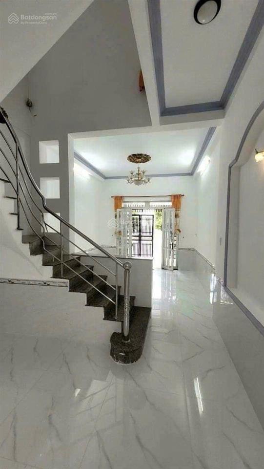 Nhà phố đối diện trường lê quý đôn, phường dĩ an