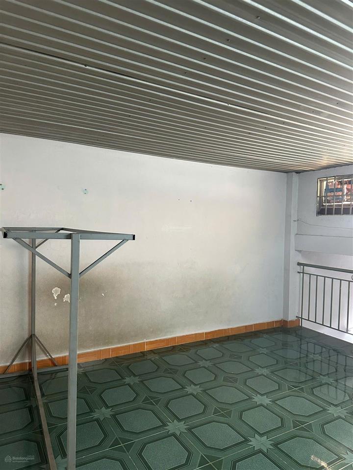 Nhà cấp 4 gác lửng gần cầu sóng thần và chợ thủ đức, phường an bình, tp dĩ an (p. dĩ an tphcm)